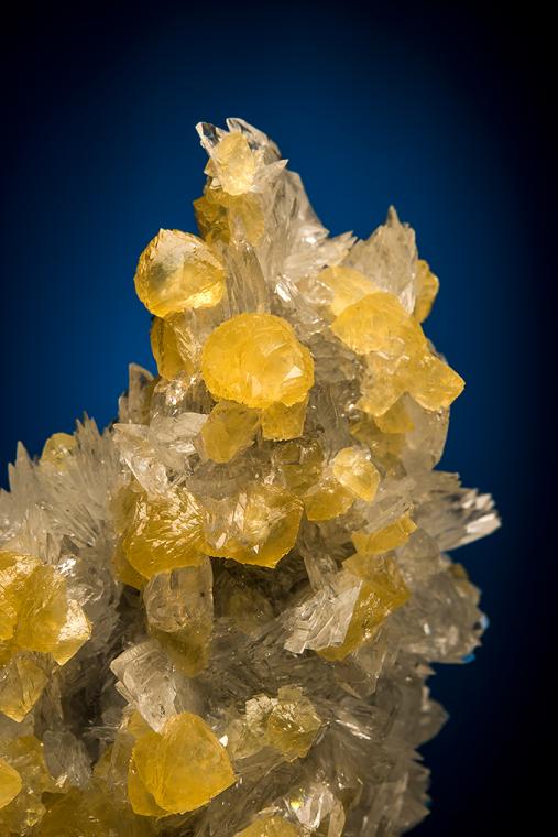 CALCITE on COLEMANITE